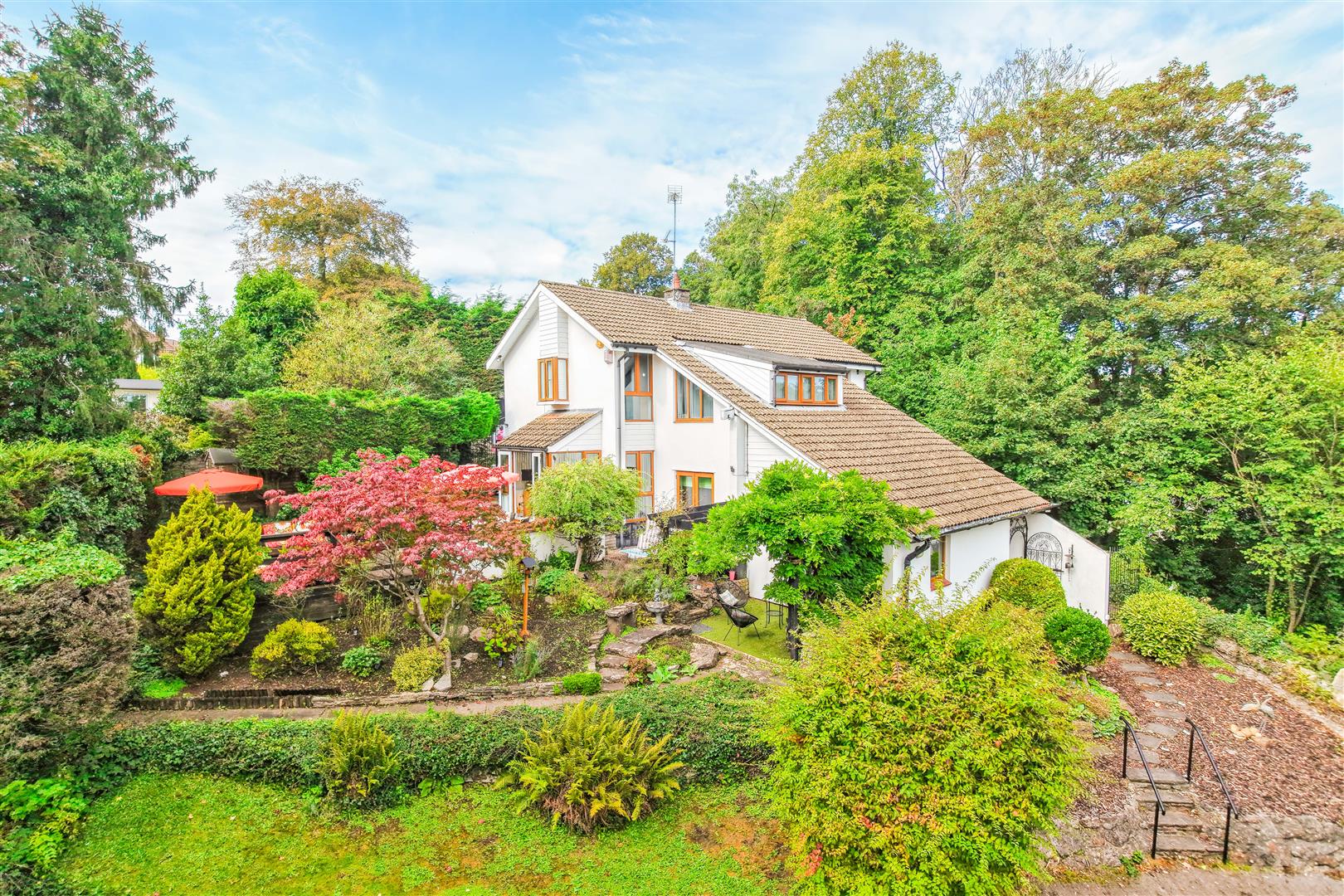 White Lodge, Mill Road, Dinas Powys, CF64 4BT